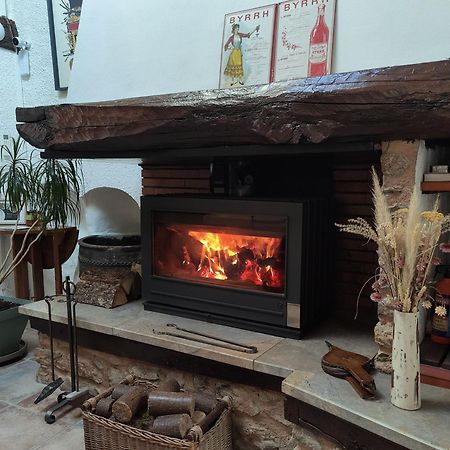 Mas Peu Del Causse Bed & Breakfast Thuir Luaran gambar