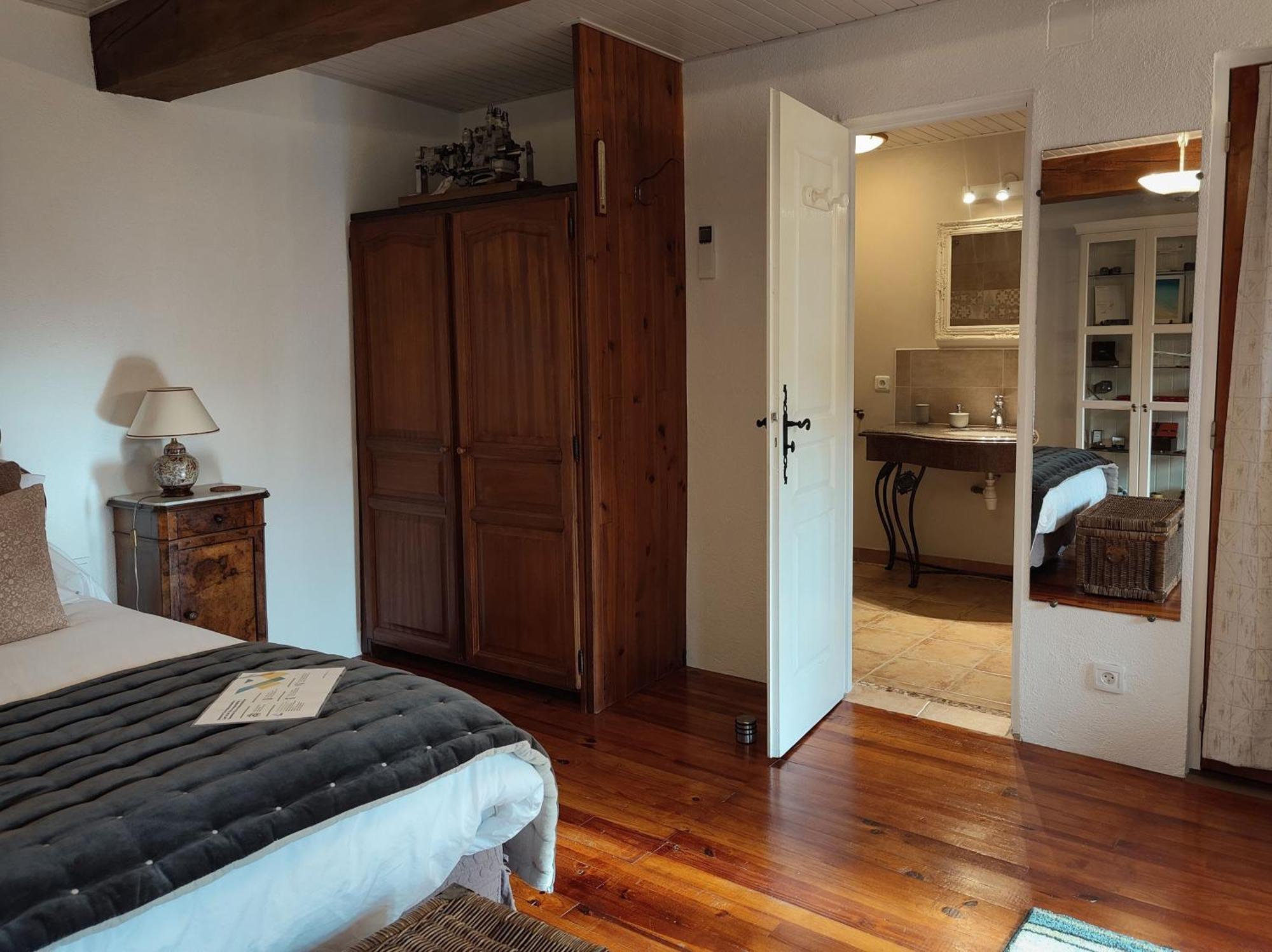 Mas Peu Del Causse Bed & Breakfast Thuir Bilik gambar
